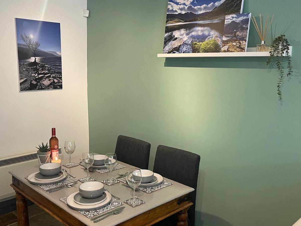 Вілла Mynydd A Mor Trefor  Екстер'єр фото